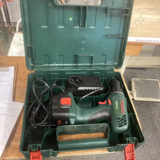 Bosch PSR 12-2 Cordless Drill, Battery & Charger In Case