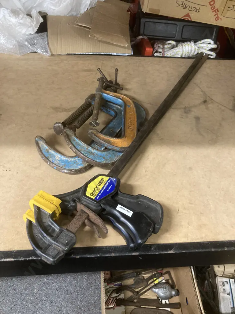 Pair of Quick-Grip Bar-Clamps, Pair of 8" & 1 x 6" Trojan G-Clamps Image 1++