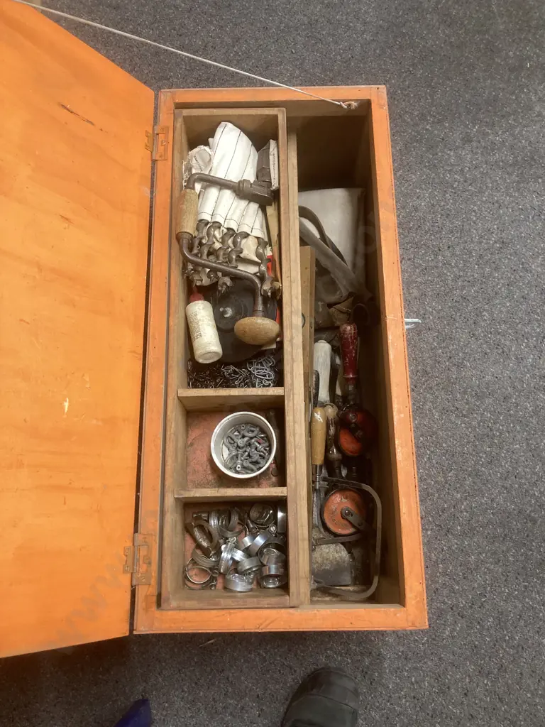 Vintage Wooden Joiners Box, H35 W83 D37, Brace & Bits, Level, Builders Apron, Hardware Etc Image 1++