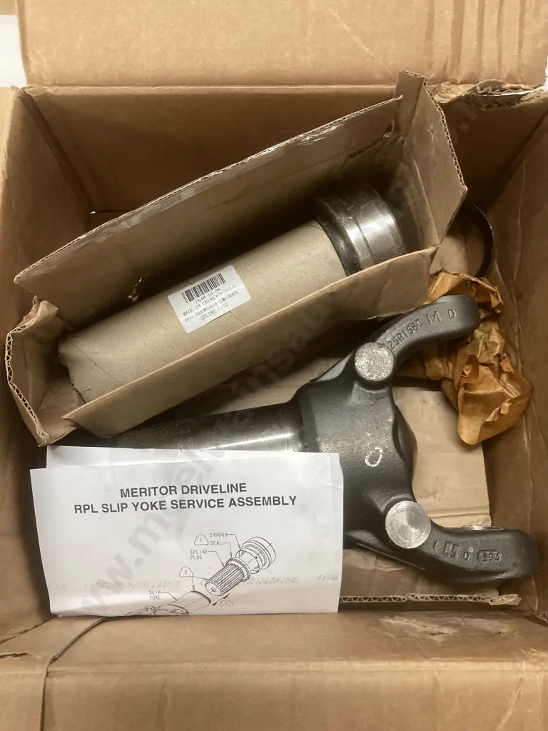 Meritor Neapco N25Rpl-Slip Slip Yoke? Image 1++
