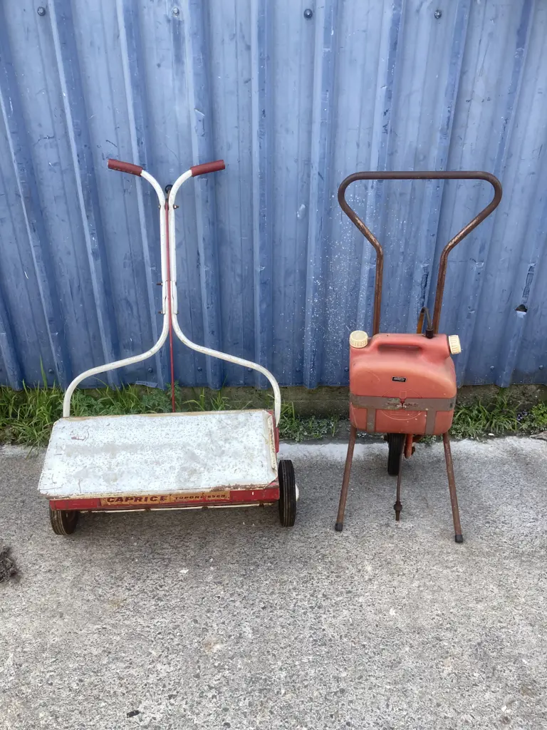 Vintage Caprice Topdresser & Sprayrite Sprayer Image 1++