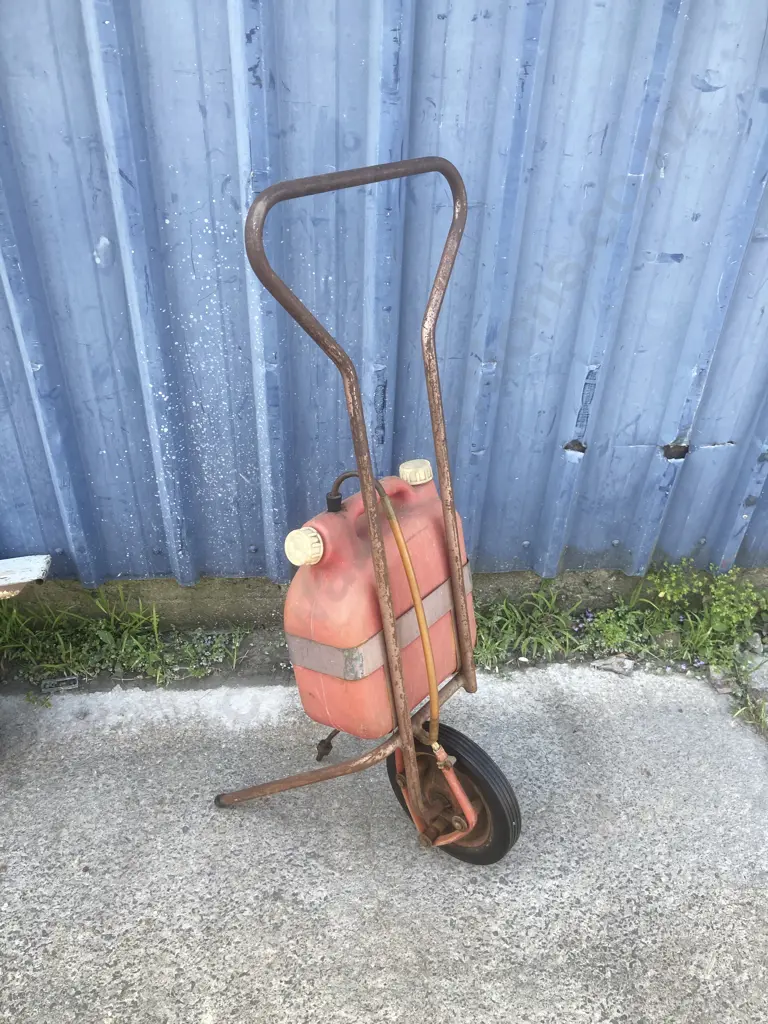 Vintage Caprice Topdresser & Sprayrite Sprayer Image 1++