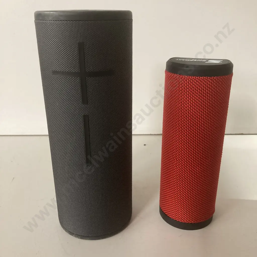 UE Black Bluetooth Speaker, Smart Access Bluetooth Speaker (No Leads) Image 1++