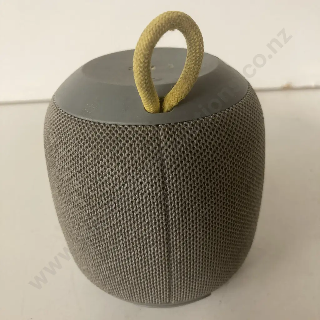 UE Wonderboom Grey & Yellow Small Round Bluetooth Speaker (No Leads) Image 1++