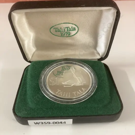 1979 TOKELAU $1.00 Tahi Tala Silver Proof Coin In Case Of Issue