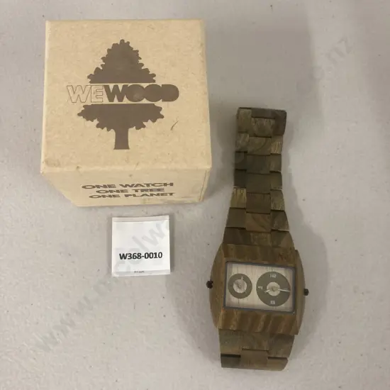 WeWOOD Watches Jupiter Army Watch With Original Box