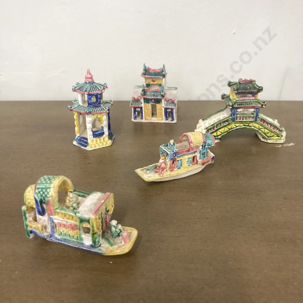 Selection of Five Vintage Chinese Mud Men Junks, Bridge & Buildings, Tallest 7cm Image 1++