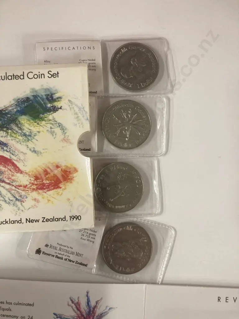 New Zealand ' XIVth Commonwealth Games 1990' 1989 Uncirculated Dollars x 4 & Uncirculated Coin Set In Cases Of Issue Image 1++