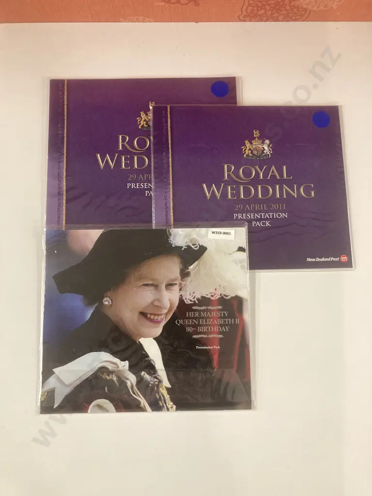 NZ Post Pair of Royal Wedding 29 April 2011 & Her Majesty Queen Elizabeth II 80th Birthday Presentation Packs Image 1++