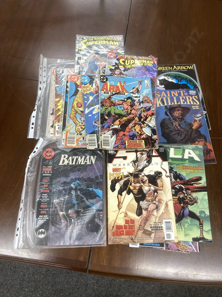 Lot of 18 DC Comics - Green Arrow, Batman, Superman, Arak, Saint of Killers, BrainBanx Etc Image 1++