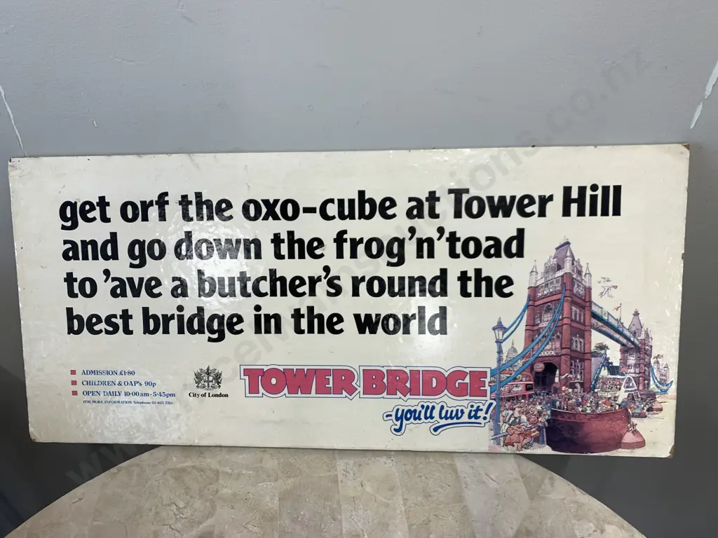 Artwork 'Tower Bridge Poster'; On Board, 28 x 40cm Image 1++
