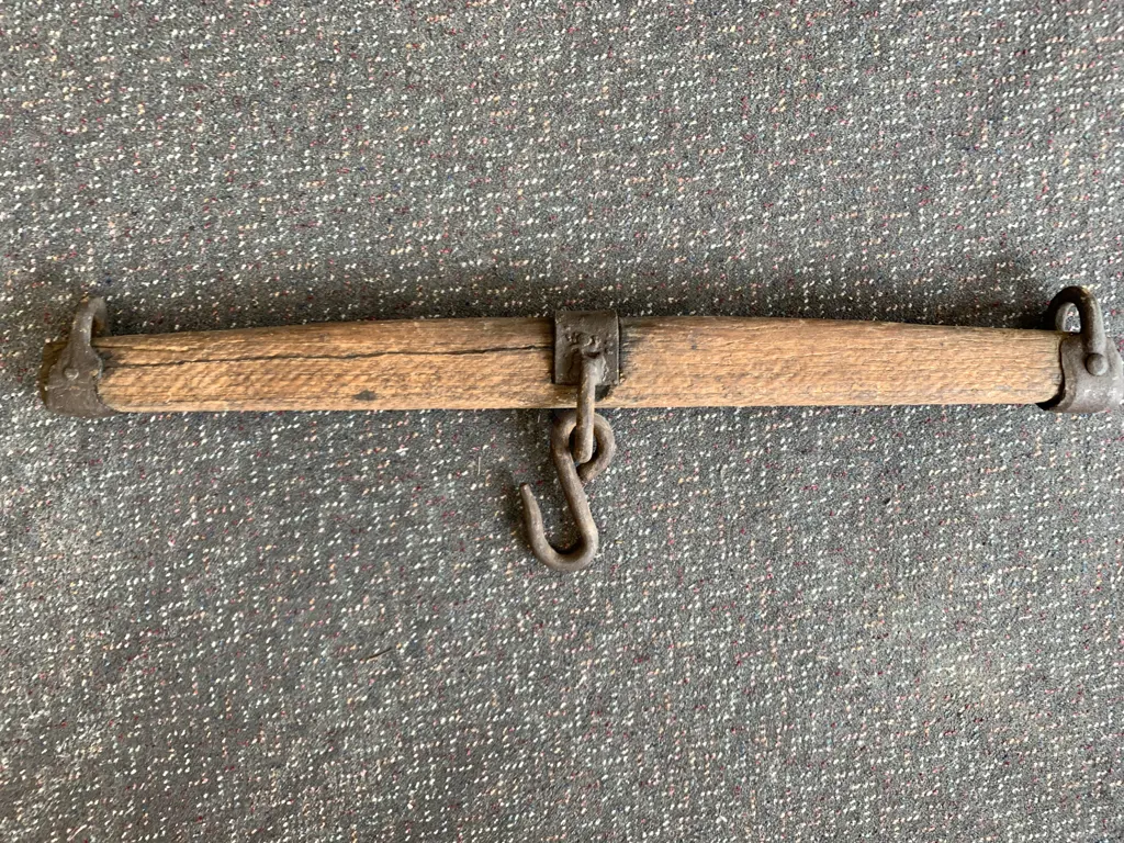 Antique Yoke Image 1++