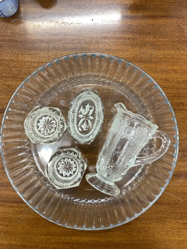Assortment Of Vintage Glass Items  Image 1++