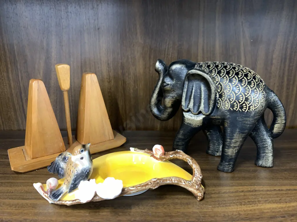 Assortment Of Vintage Items Including Elephant, Finch Dish And Wooden Salt & Pepper Shakers Image 1++