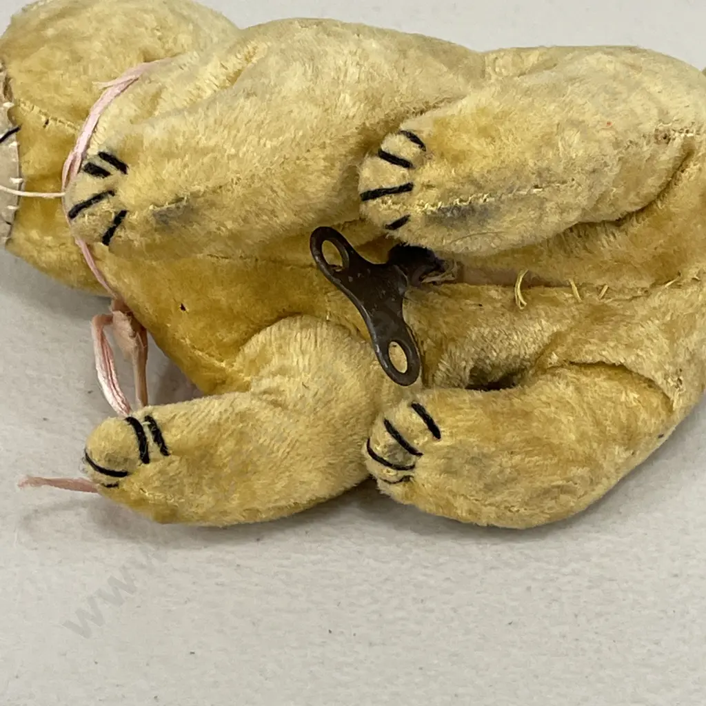 Antique Wind Up Straw filled Toy Cat Image 1++