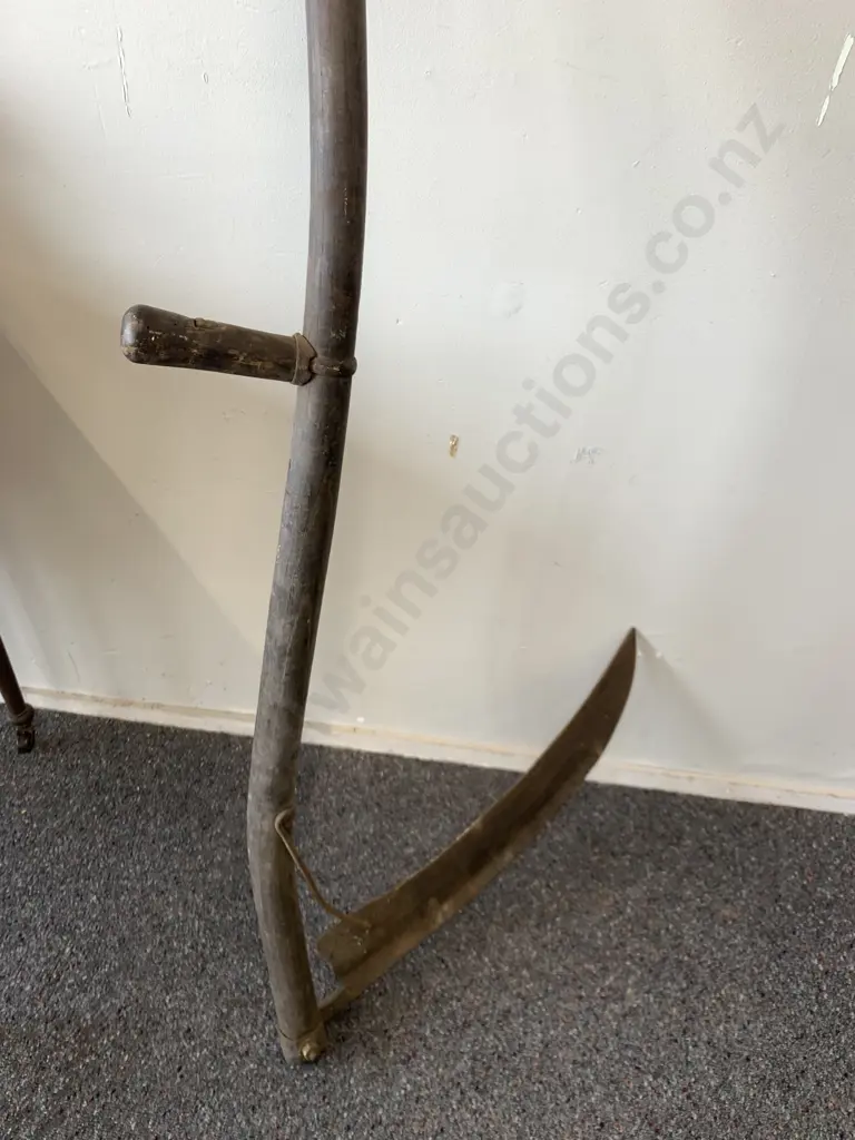 Antique Scythe Image 1++