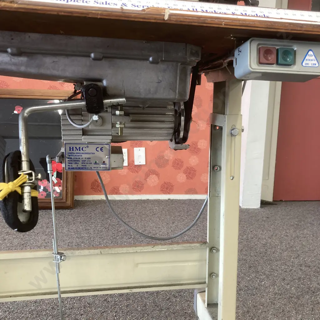 Consew (Japan) 290 RATCW Single Needle Sewing Machine, With Table, Spares, LED Lamp, Thread Stand, on Locking Wheels Image 1++