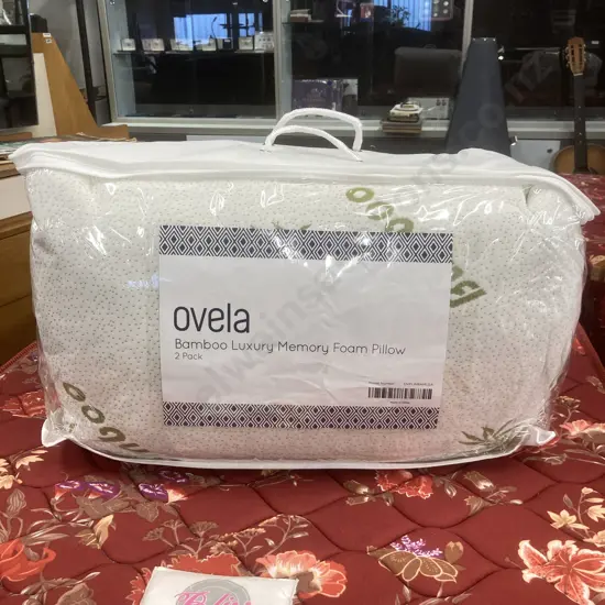 New 2 Pack of Ovela Bamboo Luxury Memory Foam Pillows