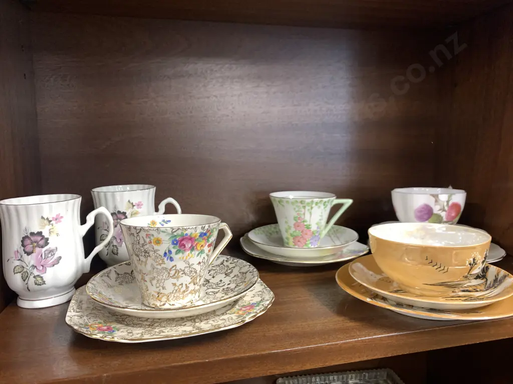 Assortment of Trios Including Queen Anne, Lord Nelson Etc, Dadoos Coffee Mugs, Framed Lace Coasters Image 1++