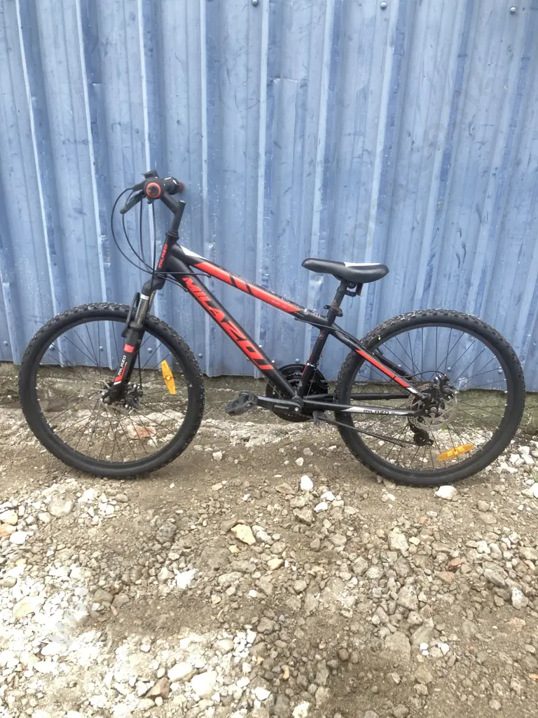 Black & Red Milazo Mountain Bike Image 1++