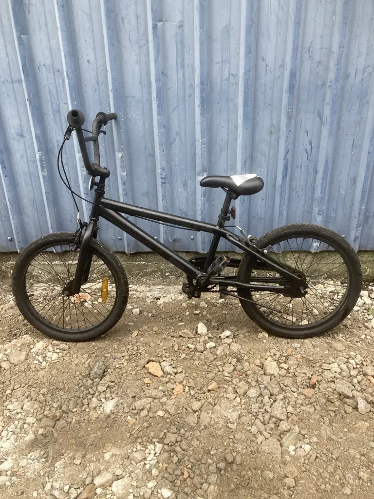 Black BMX Bicycle Image 1++