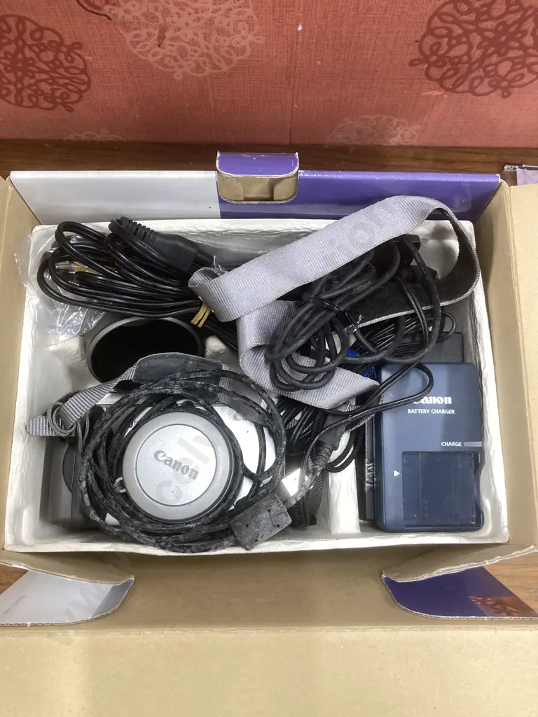 Canon PowerShot G3 Digital Camera In Box Image 1++