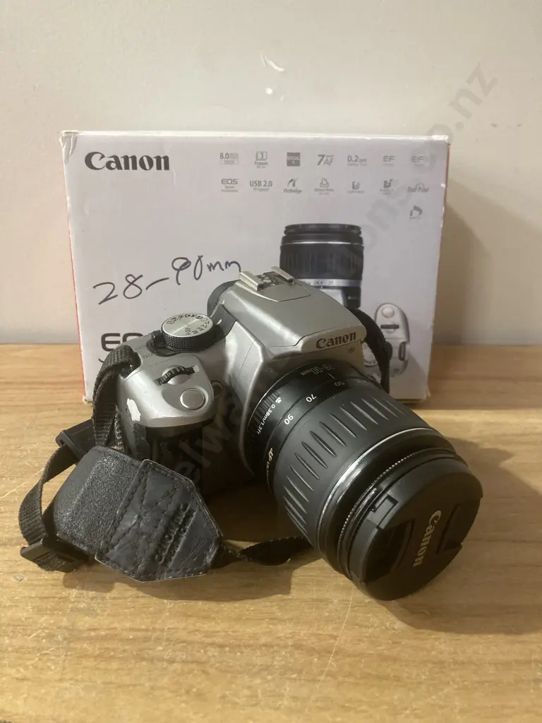 Canon EOS 350D Digital Camera, 8.0MP, EF 28-90mm 1:4-5.6 II USM Lense, Charger & Manual Image 1++