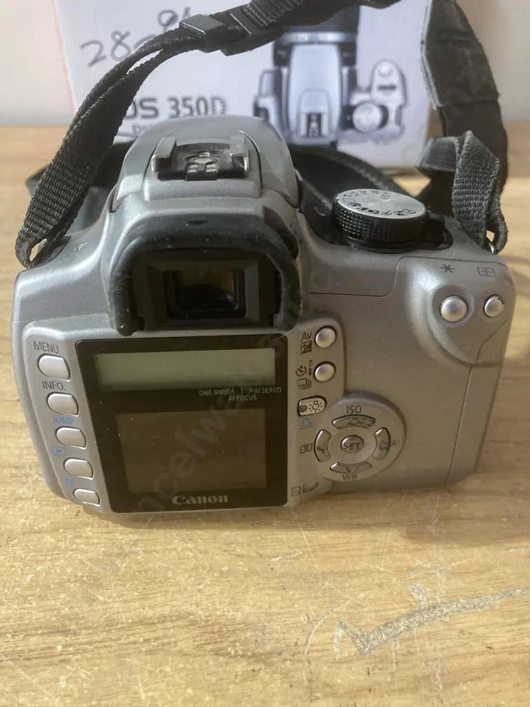 Canon EOS 350D Digital Camera, 8.0MP, EF 28-90mm 1:4-5.6 II USM Lense, Charger & Manual Image 1++