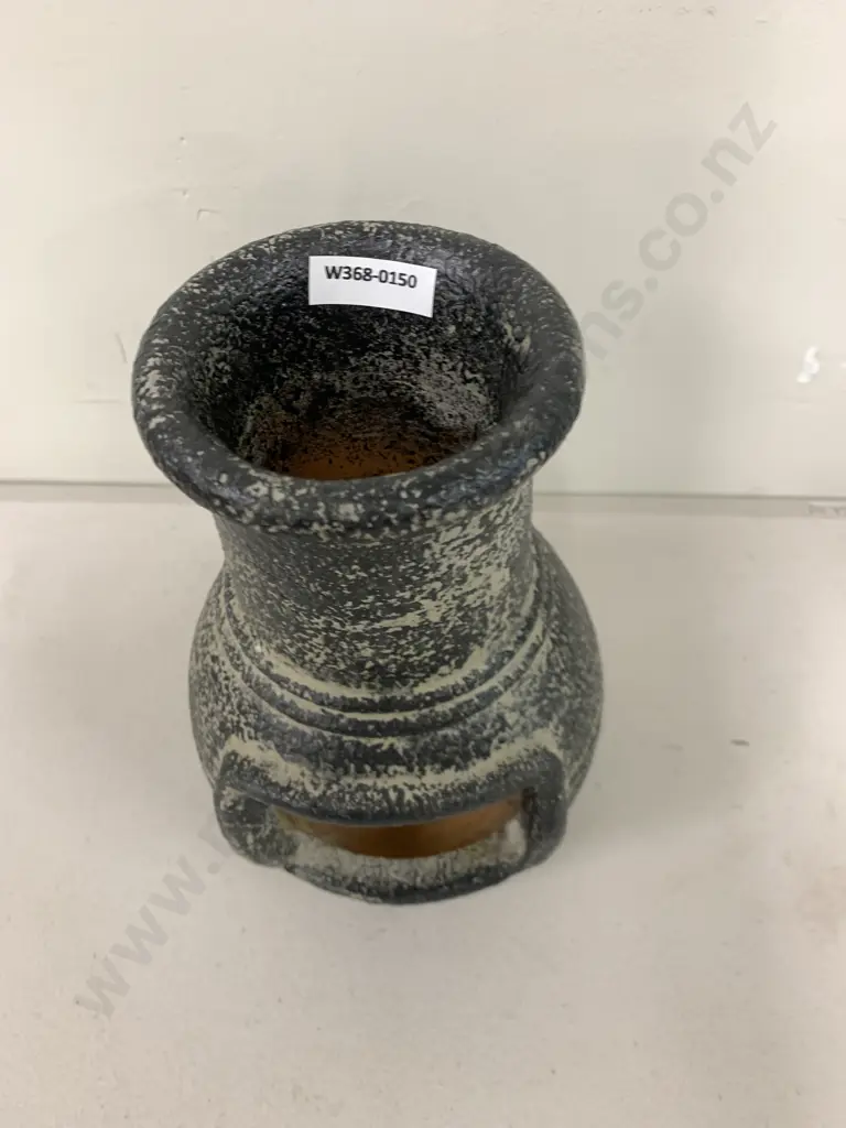 Small Pottery Chiminea With Candle Image 1++