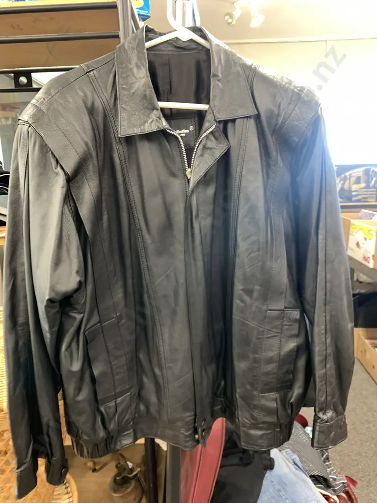 Sangga Collection Black Leather Jacket Sz R Image 1++