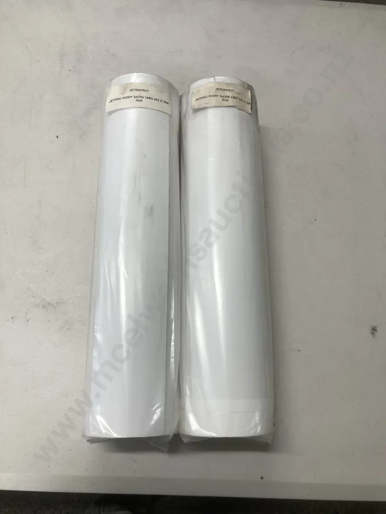 2 Rolls of Jetpro R/Dry Satin 198G 432 x 30m Photographic paper Image 1++