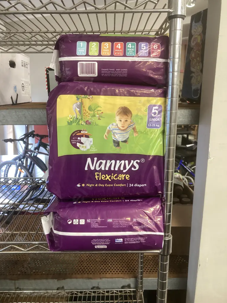 Lot of 8 Packs of 24 Nannys Flexicare Diapers, Sz5 Junior 12-25Kgs Image 1++