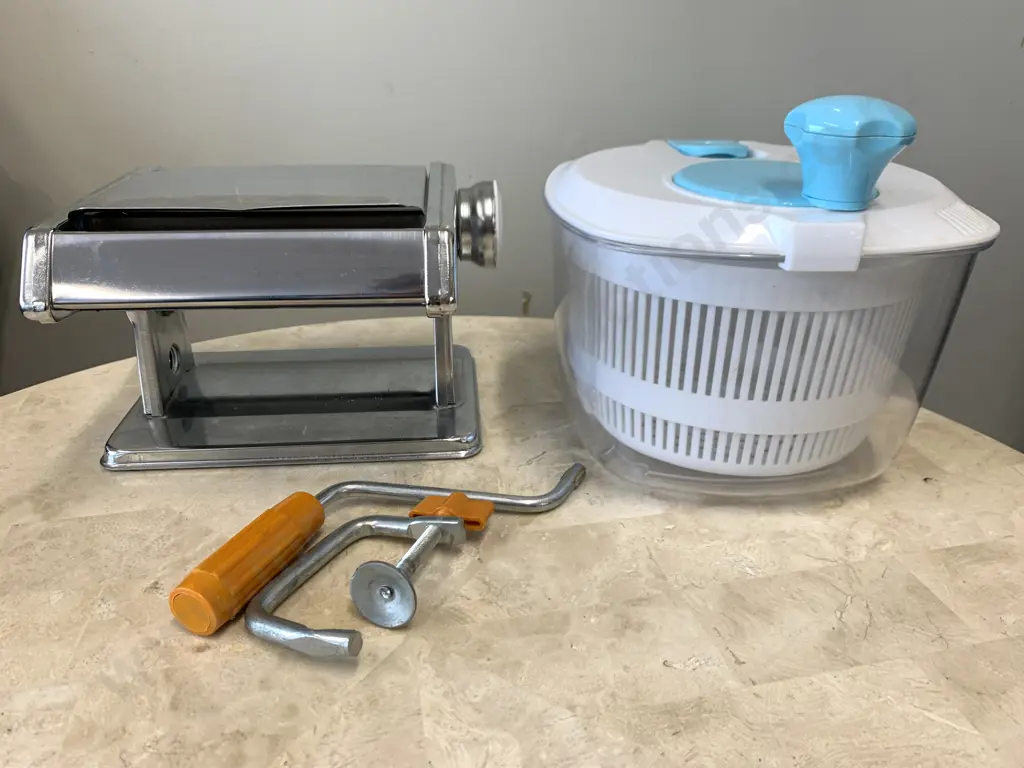 Pasta Machine & Lettuce Spinner Image 1++