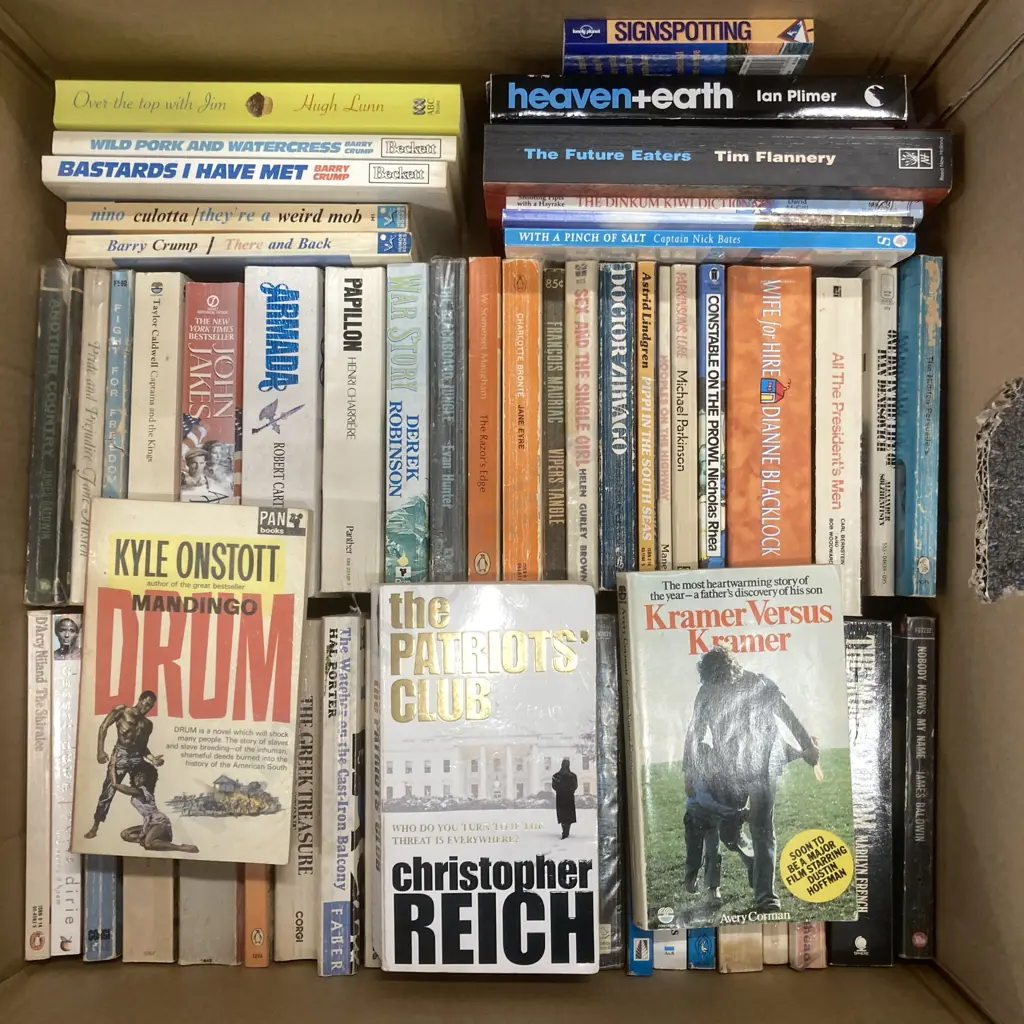 Lot of Books, Crump, Onstott, Flannery Etc Image 1++