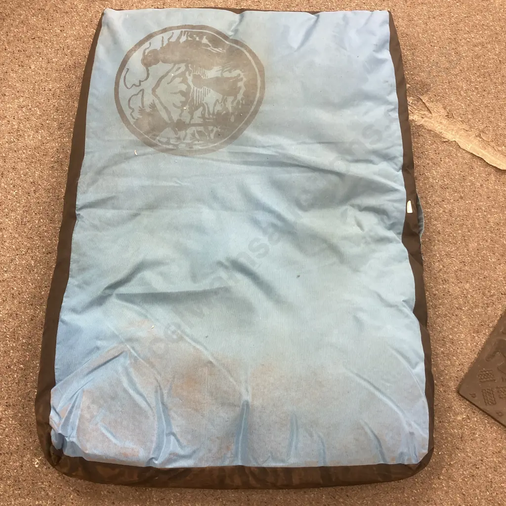 Water Resistant Dog Mattress H10 W120 D80cm (Washed) Image 1++