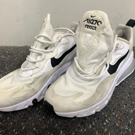 Nike React Air 7c Cream / White Sneakers, Sz US7.5
