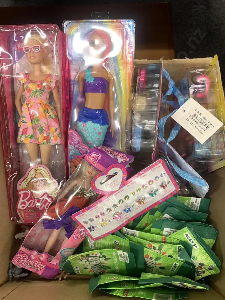 Assorted Barbie Toys, Girls Shoulder Purse, Childrens Toys Etc Image 1++