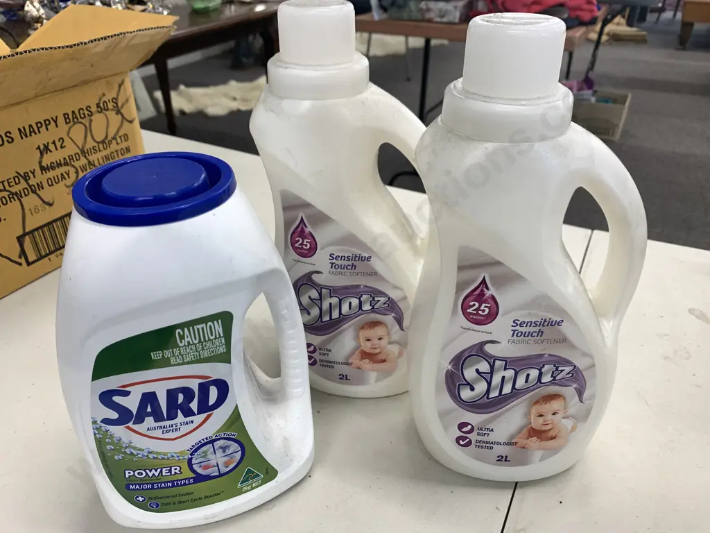 Shotz Sensitive Touch Fabric Softeners 2 x 2L, 1 x 2Kg Sard Power Stain Remover Image 1++