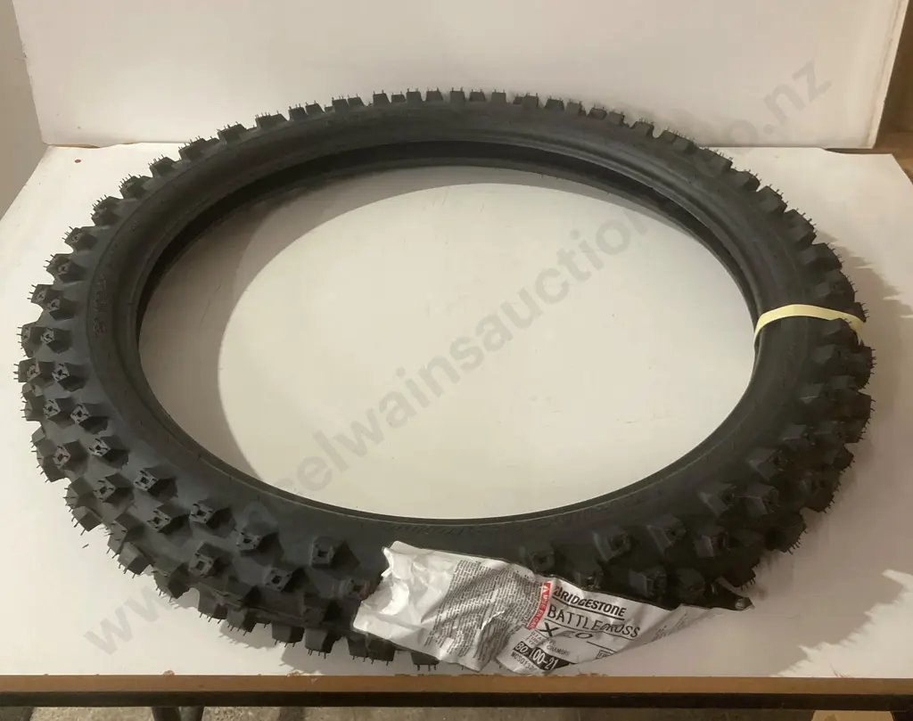 New Bridgestone Battlecross X20 80/100-21 Soft Front Tyre Image 1++