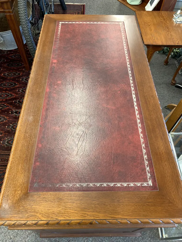 Vintage Mahogany Leather Top Kneehole Desk, 9 Drawers, Ornate Metal Drop Handles, H76 W121.5 D60.5cm Image 1++