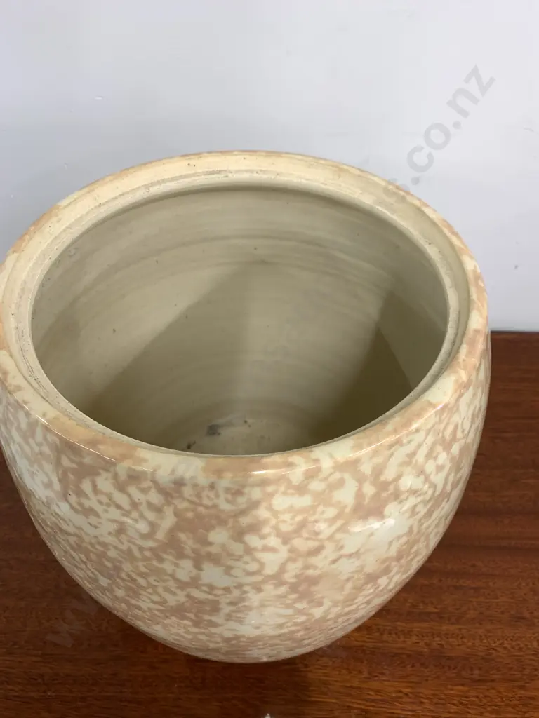 Large Glazed Mottled Cream Toned Pot, 32 x 35cm Image 1++
