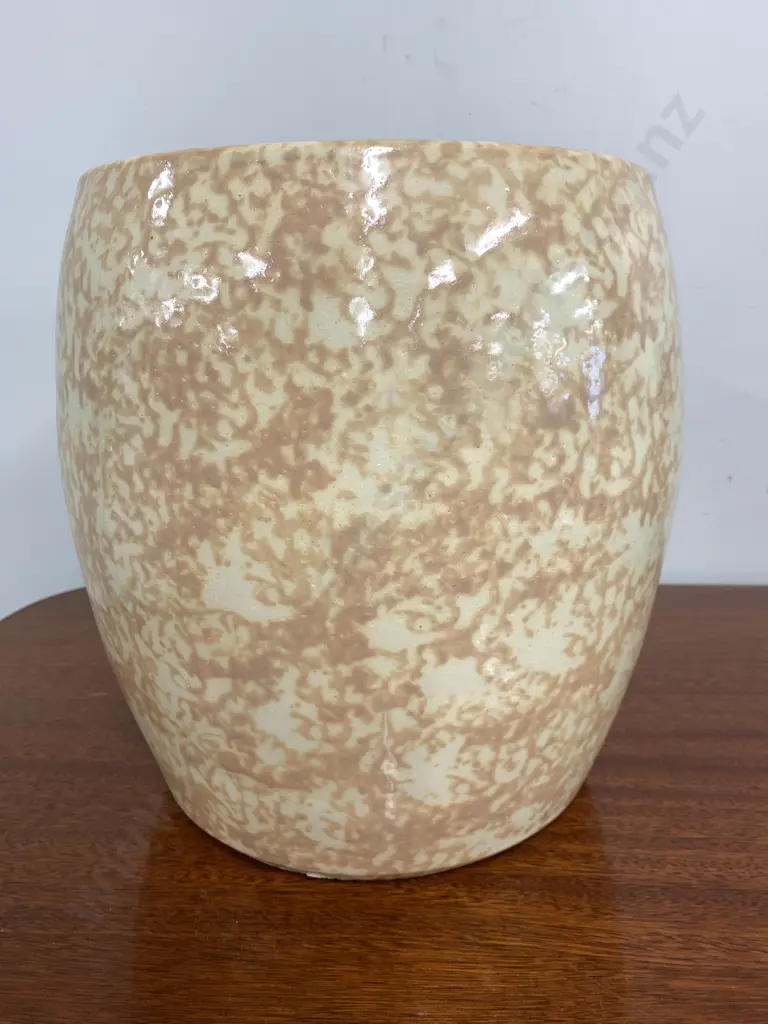 Large Glazed Mottled Cream Toned Pot, 32 x 35cm Image 1++