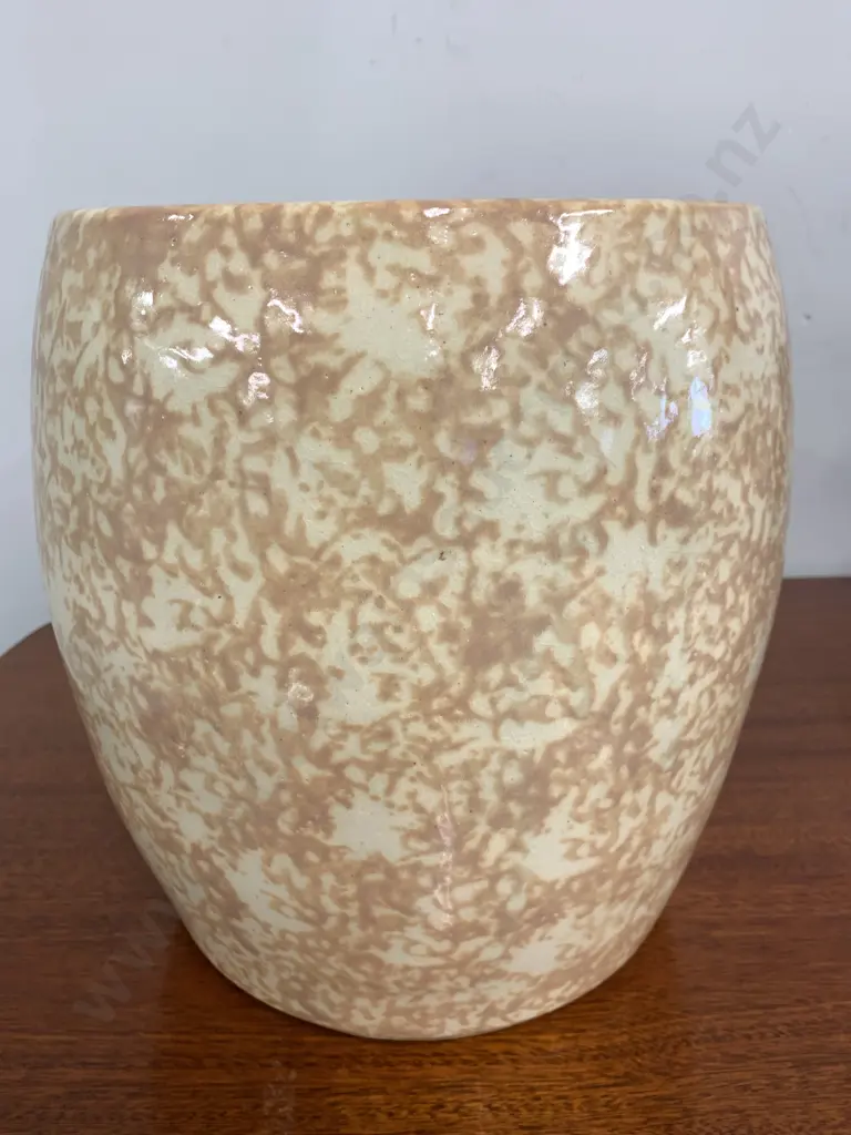 Large Glazed Mottled Cream Toned Pot, 32 x 35cm Image 1++