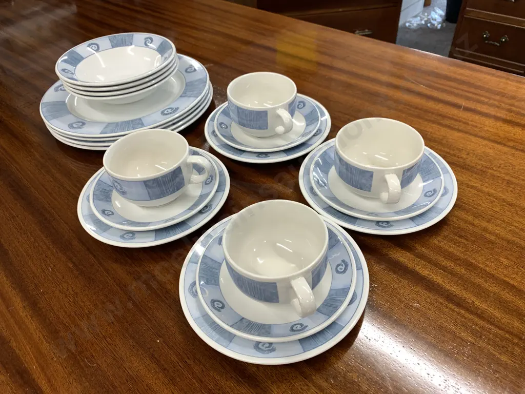 English Tableware 4 Place Setting Dinnerware, Blue White  'Rock Port' Image 1++