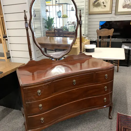 Queen Anne Style Mahogany Dressing Table, 5 Drawer, Oval Scalloped Bevelled Edge Mirror, H169 W105 D51cm