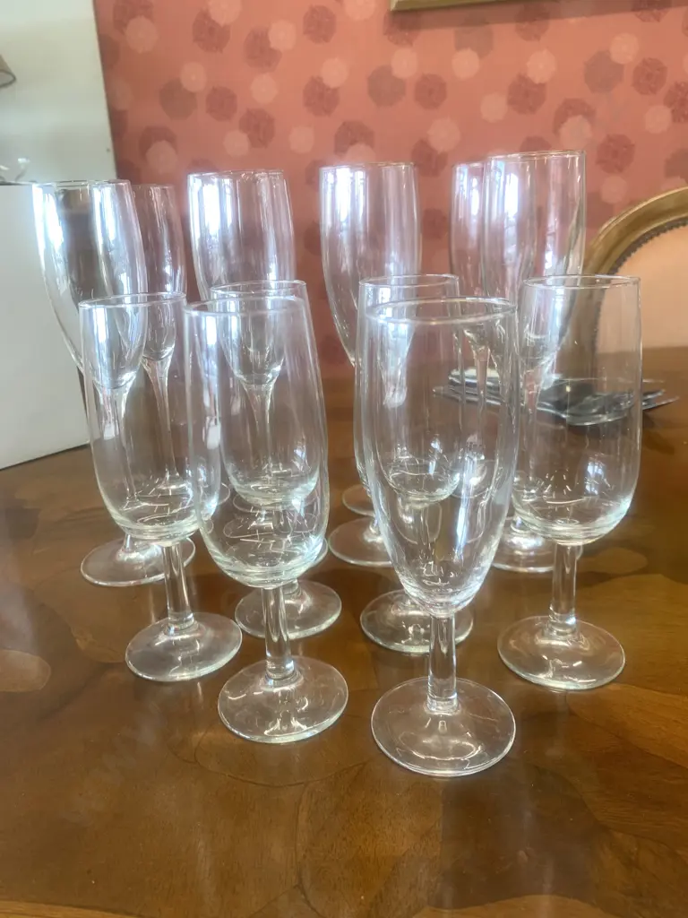 Assortment of Champagne Glasses Image 1++