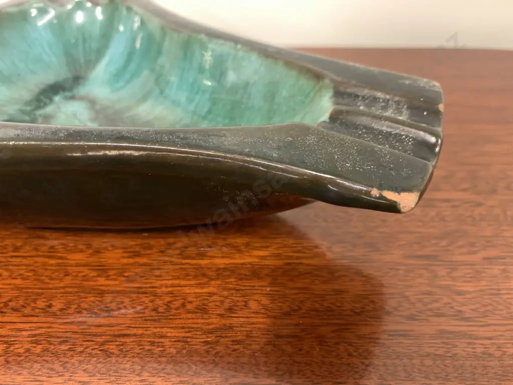 Vintage Blue Mountain Ashtray Image 1++