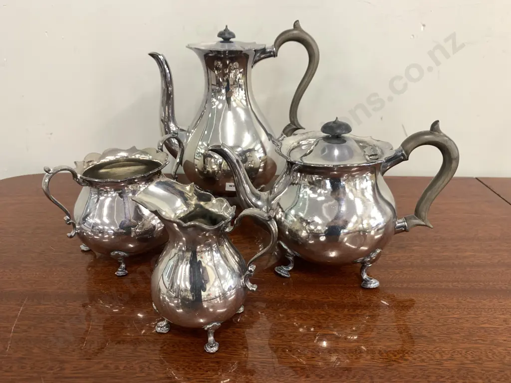 Vintage Plated Coffee Pot, Tea Pot, Creamer & Sugar Bowl, MH & Co 1929 EP Martinoid Vintage Image 1++