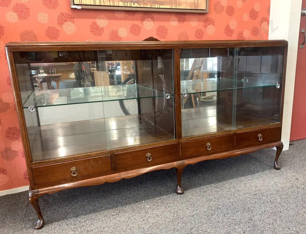 Queen Anne Style China Display Cabinet, 4 Glass Sliding Doors & Drawers, Mirror Backed, Glass Shelves, H100 W170 D45cm Image 1++