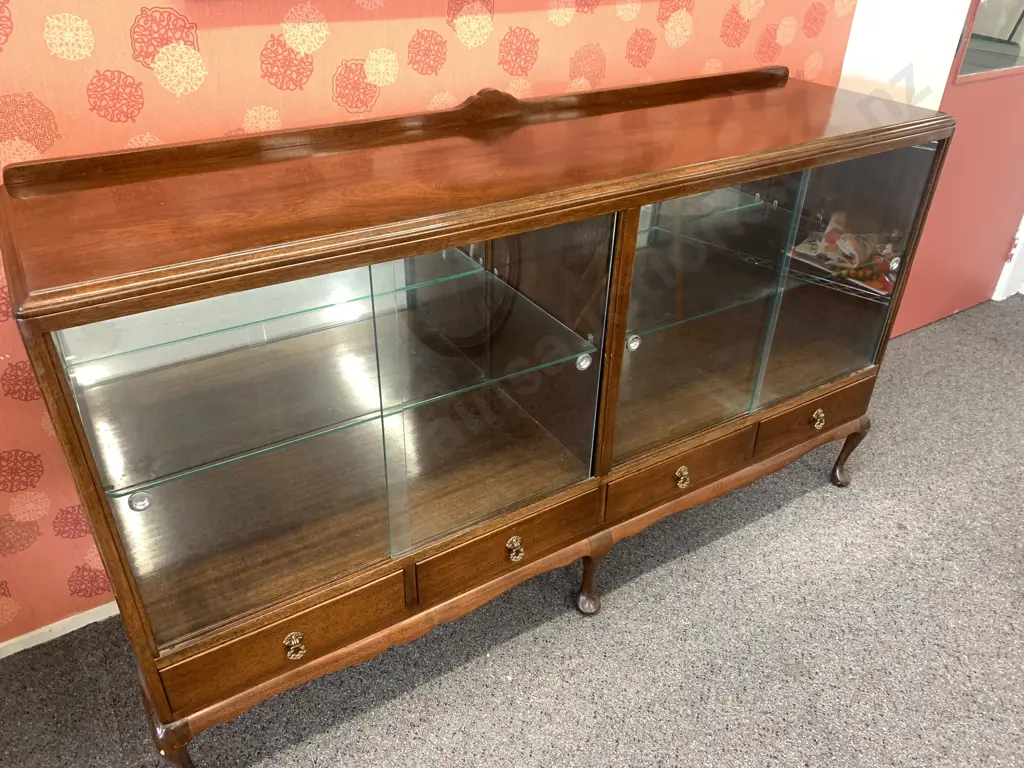 Queen Anne Style China Display Cabinet, 4 Glass Sliding Doors & Drawers, Mirror Backed, Glass Shelves, H100 W170 D45cm Image 1++